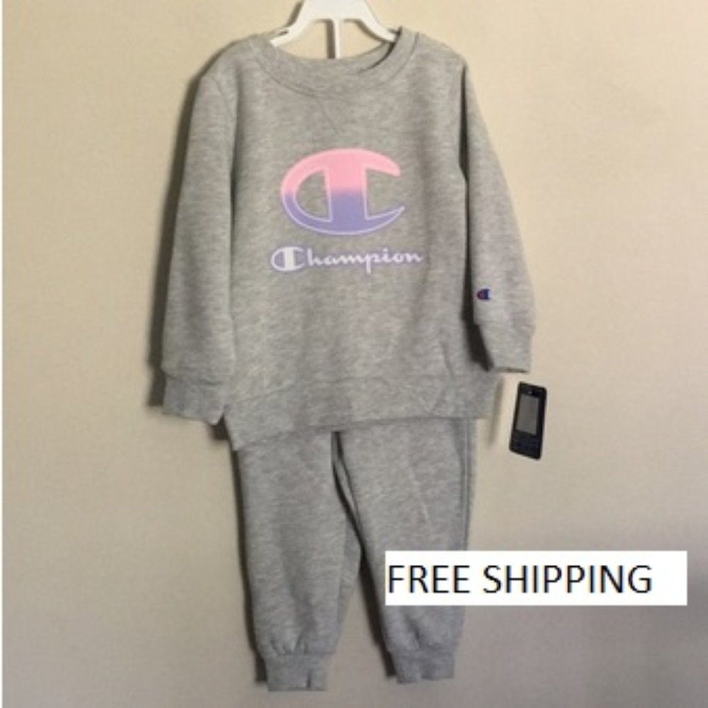 FREE SHIPPING!  NWT COMPLETE Champion Girls Outfit Size 24 mo